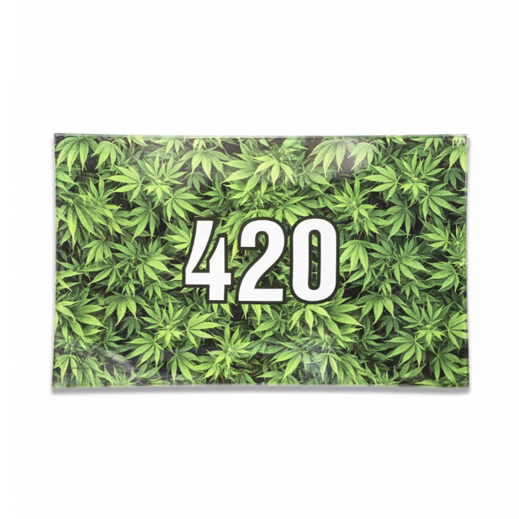 Green 420 leaf-pattern glass rolling tray, top view – Online Smoke and Vape