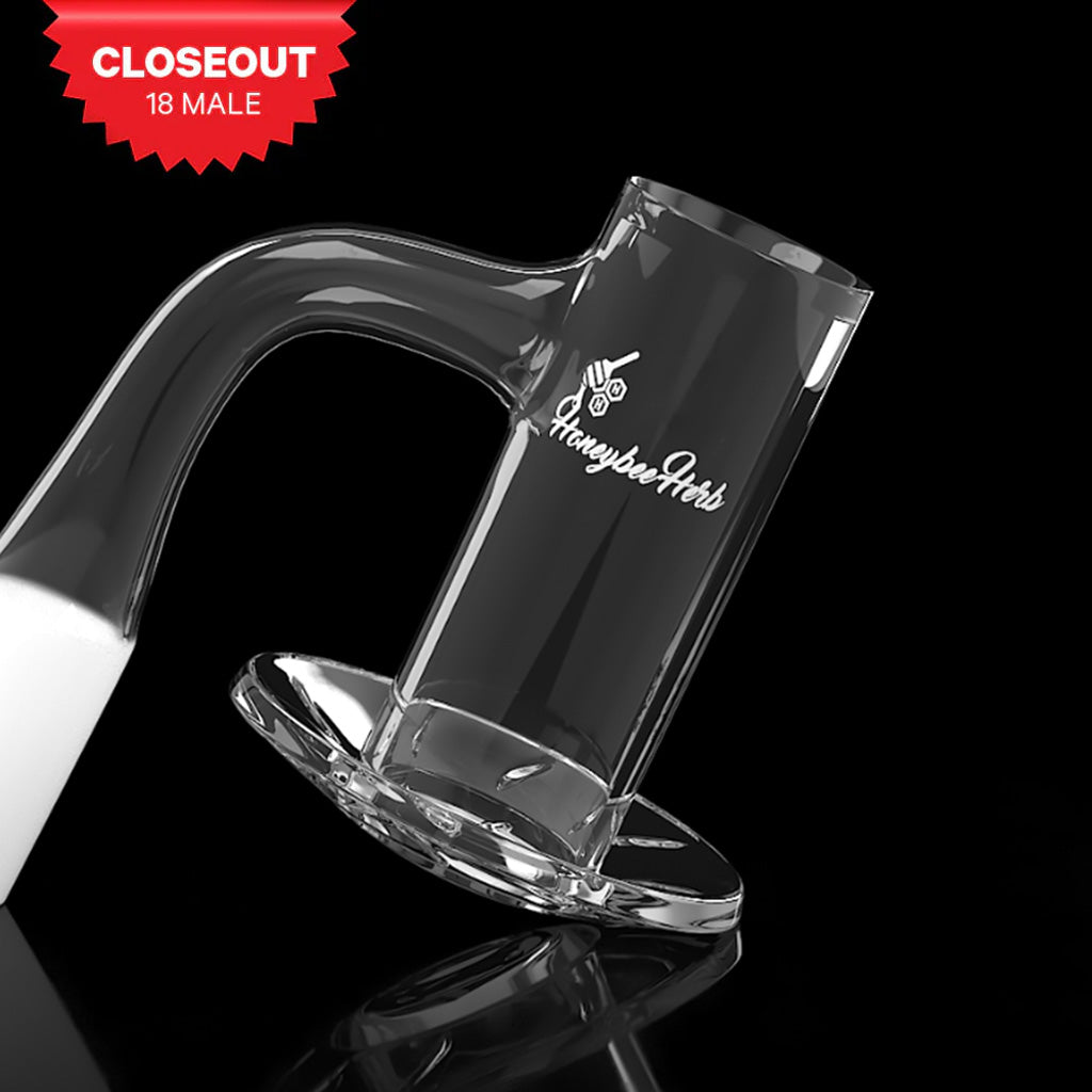Beehive 90° black-line quartz banger on black background – Online Smoke and Vape