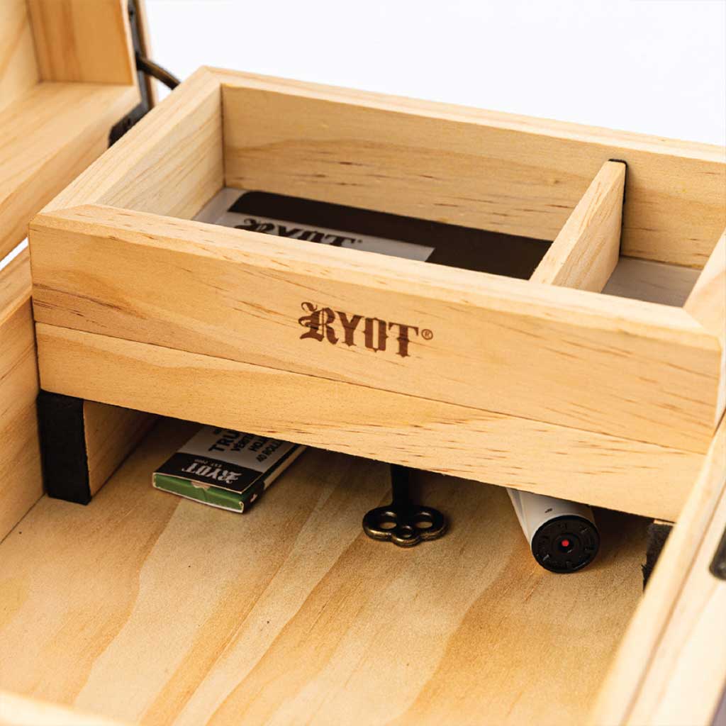 HUMIDOR WALNUT COMBO BOX (8X11)